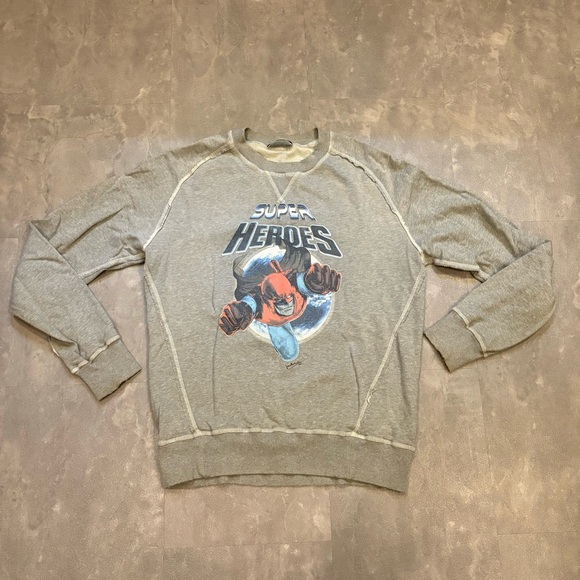 BALMAIN Vintage Superheroes Crewneck Distressed Sweatshirt Size XL - Picture 2 of 10